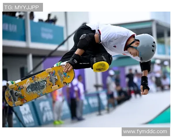 武汉滑板队在全国滑板状态排行榜中荣获第七名展现出强劲实力与潜力